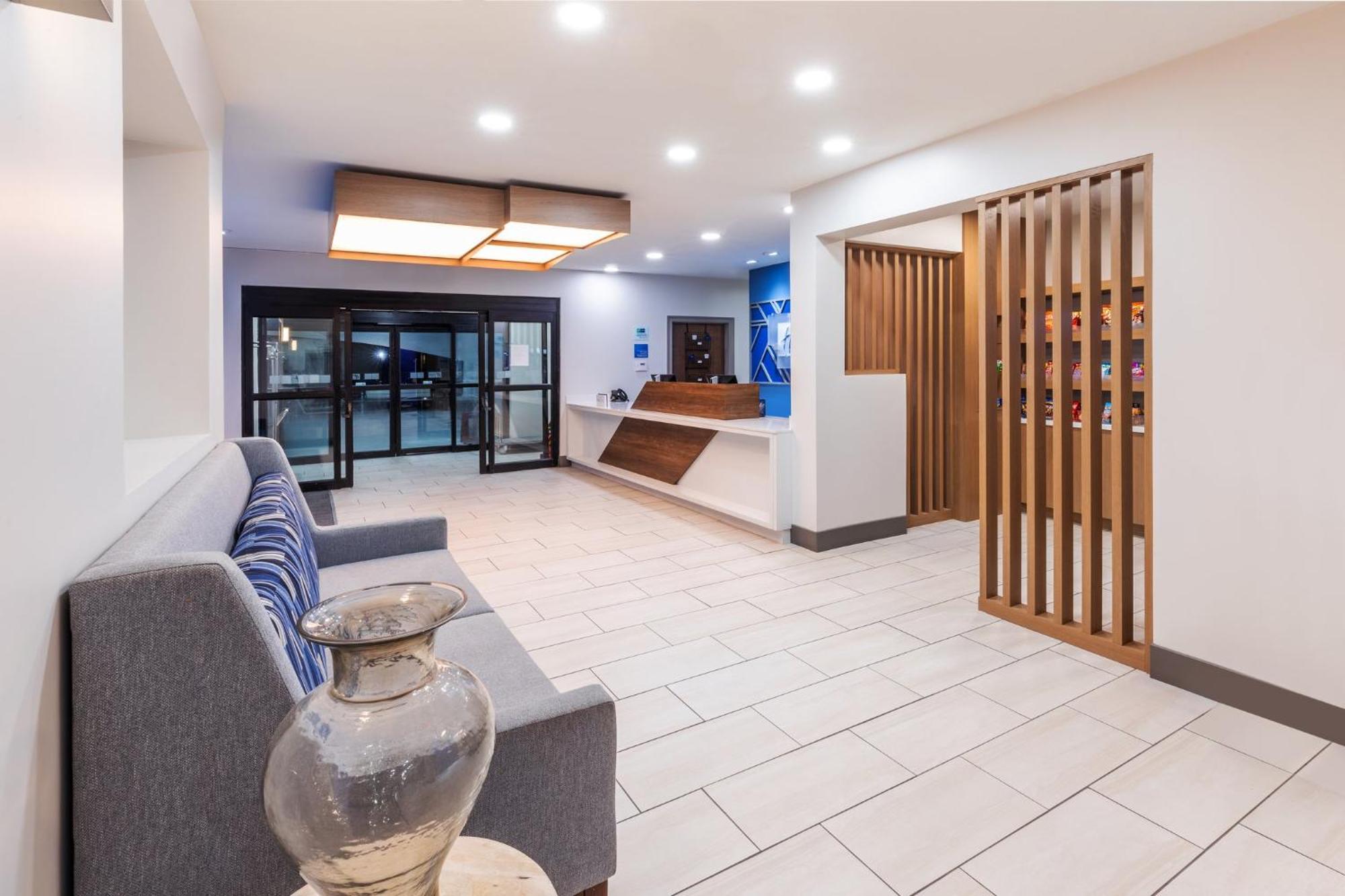 Holiday Inn Express Harvey-Marrero By Ihg Buitenkant foto